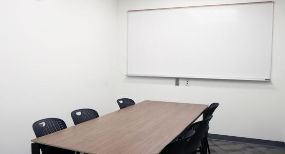 Conference Room | Capacity: 10