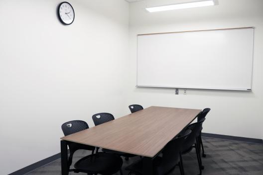 Conference Room | Capacity: 10